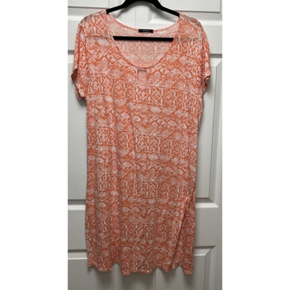 Espresso‎ Geometric Print  Keyhole Neck Shift Dress - Size Large